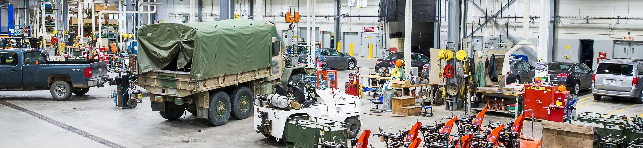 CBO_News-Header-Meaford-10-years-support-service-contract A large vehicle and equipment maintenance shop at the 4th Canadian Division Training Centre.